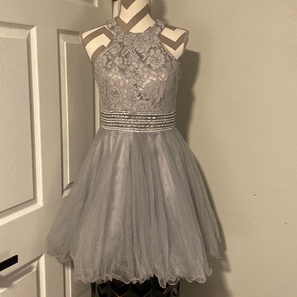 Gindy USA silver short tule sleeveless party dress size M